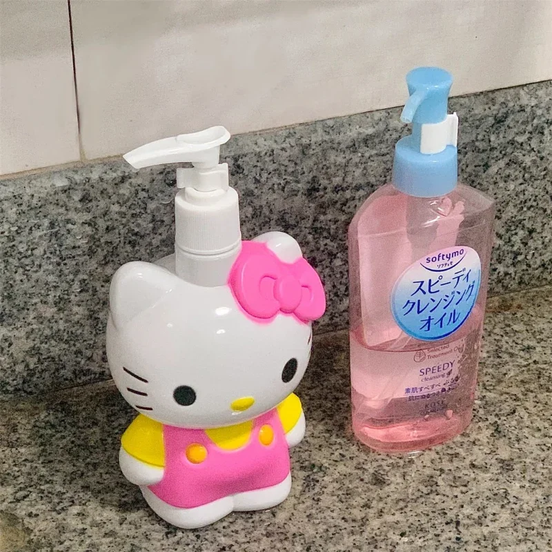 헬로 키티 스퀴즈 병 샤워 젤 손 소독제 접시 비누 액체 500ML, 귀여운 만화 애니메이션 소녀 하트 대용량 병
