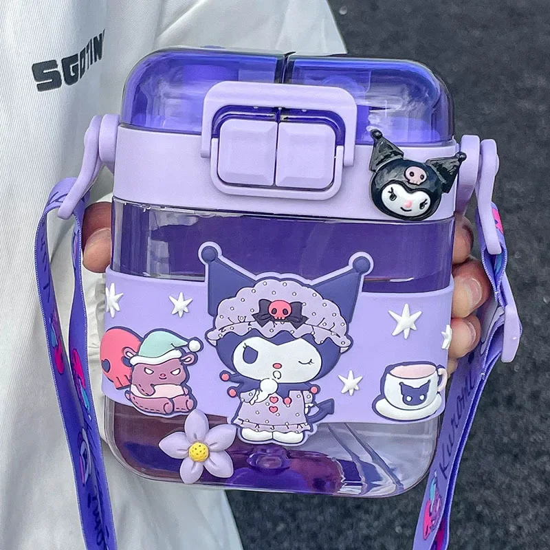Sanrio-대용량 물병 600ml, 카와이 헬로 키티 쿠로미 시나모롤 투명 플라스틱 주전자 빨대 포함 휴대용 컵