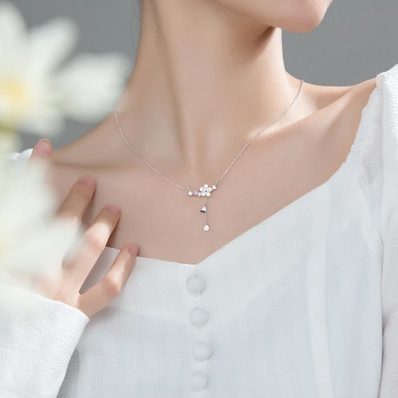 여성용 로맨틱 벚꽃 꽃 목걸이, 반짝이는 크리스탈 지르콘 나비 꽃, 진주 쇄골 체인, 소녀 파티 쥬얼리