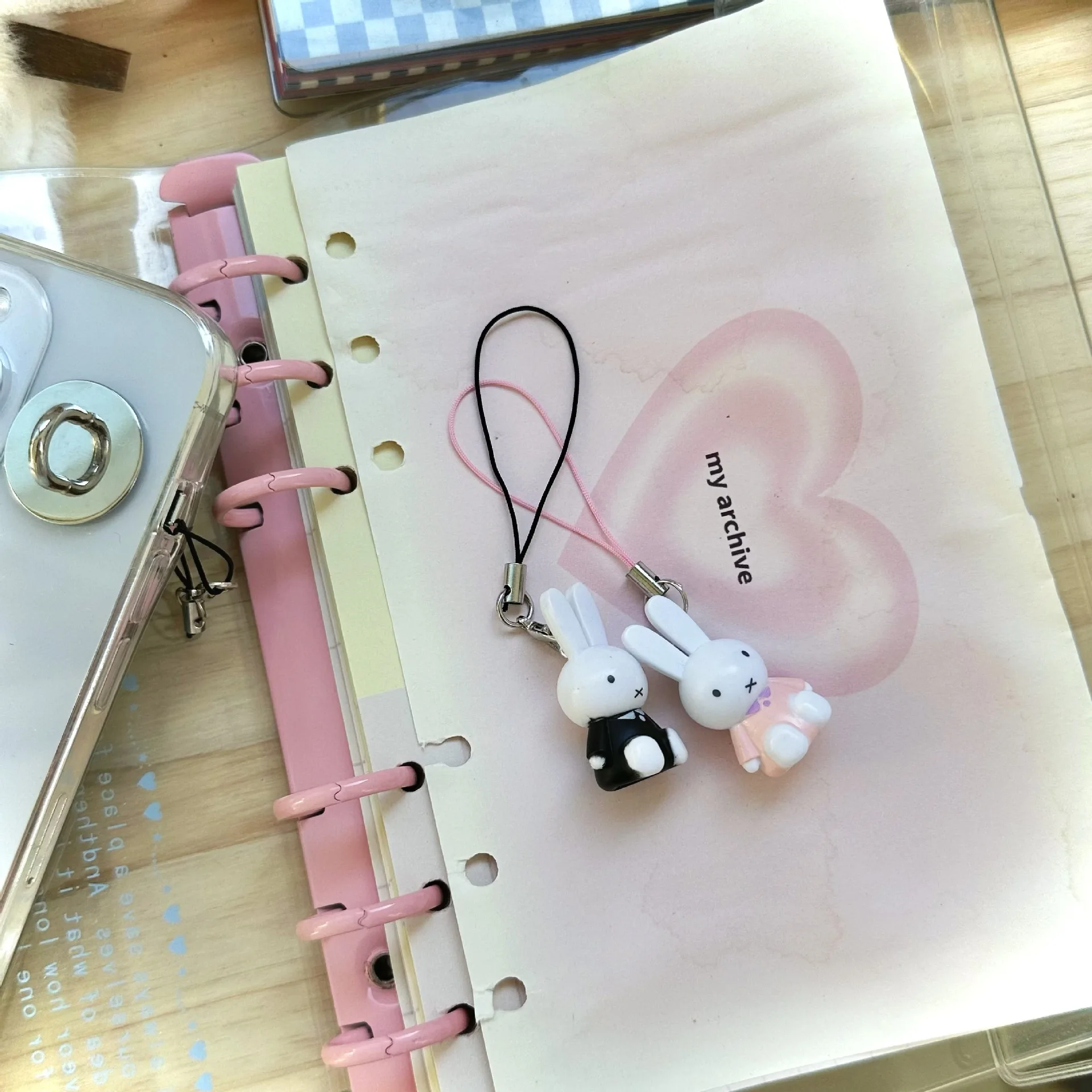 Kawaii Miffy 열쇠 고리 만화 귀여운 배낭 펜던트 장식품 휴대 전화 체인 크리스마스 선물