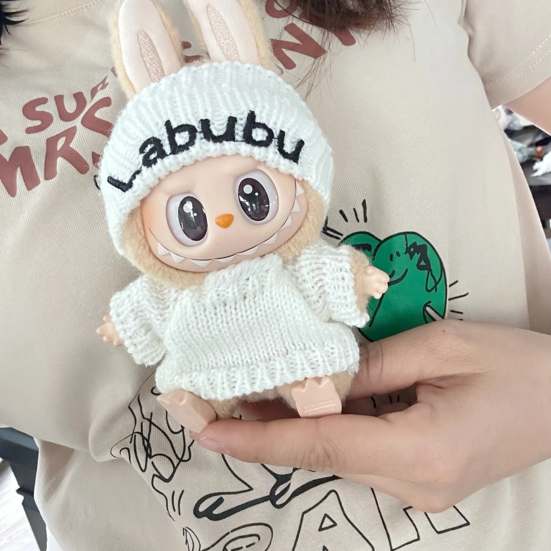 17cm Labubu I II 귀여운 봉제 인형의 옷 아이돌 인형 앉아 파티 크리스마스 의류 스웨터 액세서리 한국 Kpop Exo