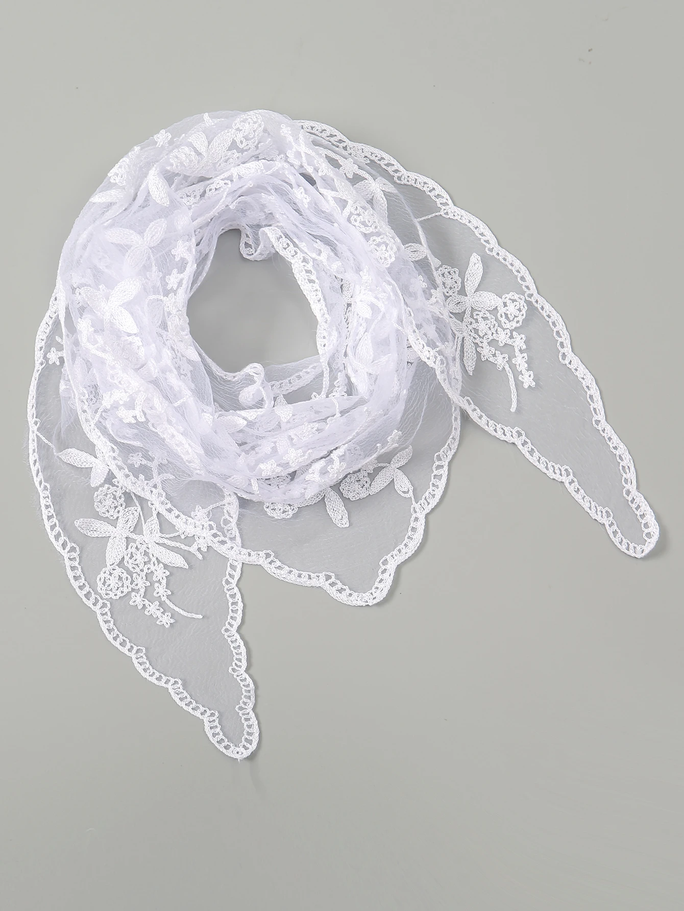 패션 인 레이스 헤어 스카프 여성 레트로 삼각형 헤어 밴드 빈티지 삼각형 Headscarf 소녀 우아한 모자를 쓰고 있죠 헤어 액세서리