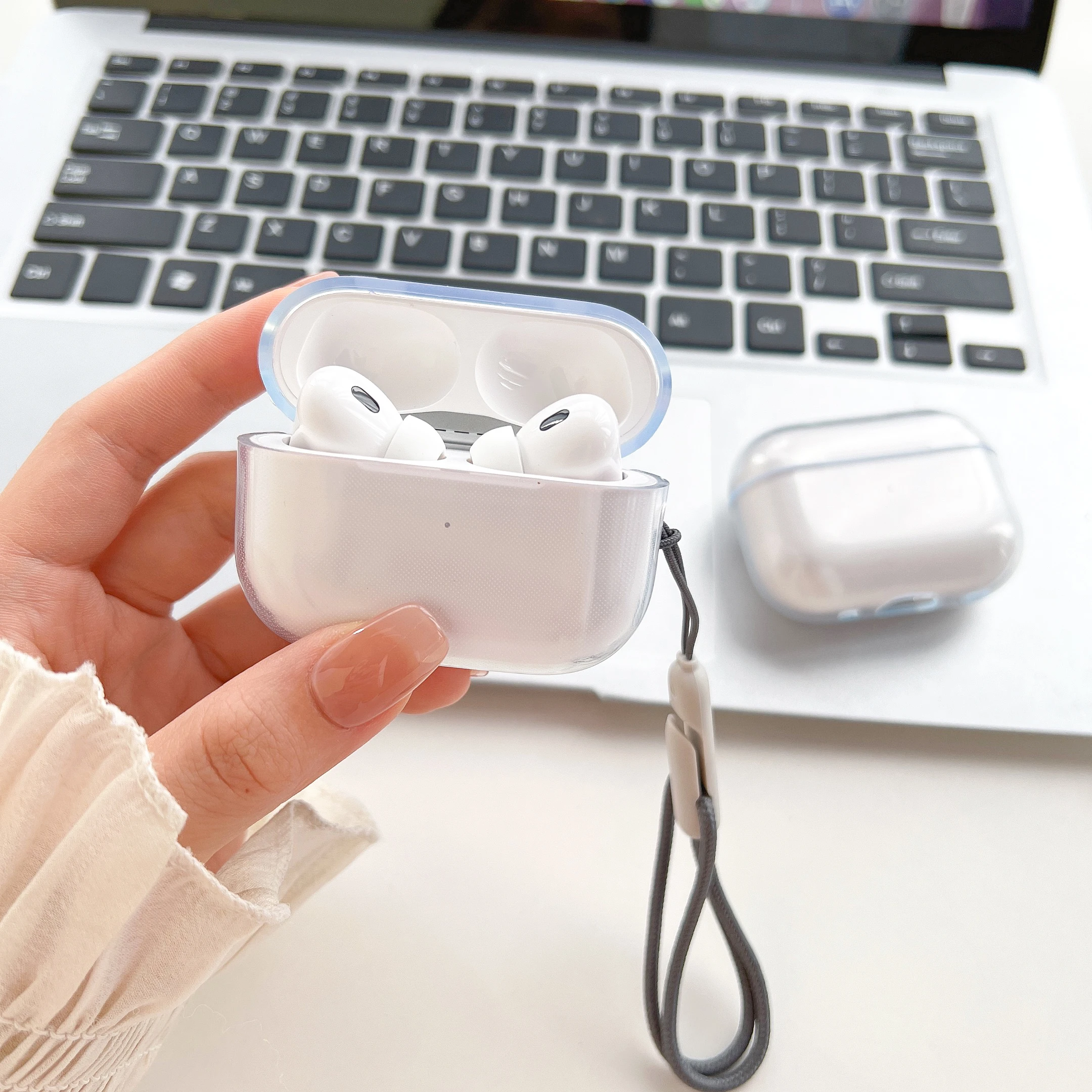 Airpods 용 투명 소프트 TPU 이어폰 케이스 4 3 2 1 Pro Pro2 Airpods 4 충전 케이스 커버 용 끈 스트랩이있는 충격 방지