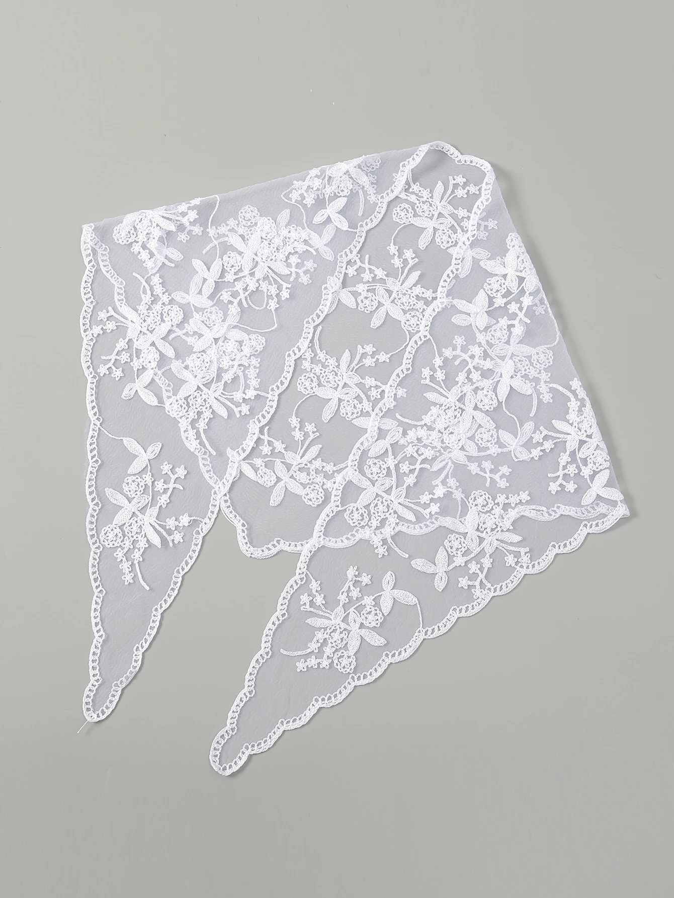 패션 인 레이스 헤어 스카프 여성 레트로 삼각형 헤어 밴드 빈티지 삼각형 Headscarf 소녀 우아한 모자를 쓰고 있죠 헤어 액세서리