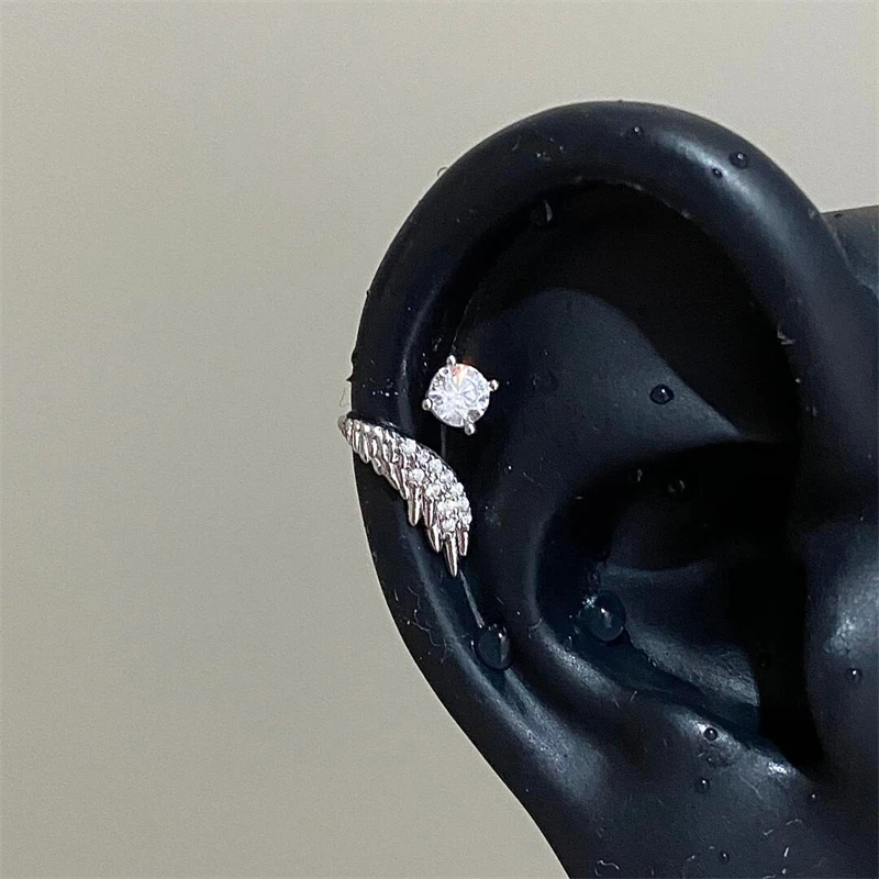 1pcs 실버 컬러 윙 316L 스테인레스 스틸 귀 뼈 손톱 여성을위한 새로운 패션 라인 석 귀걸이 액세서리 귀에 가득