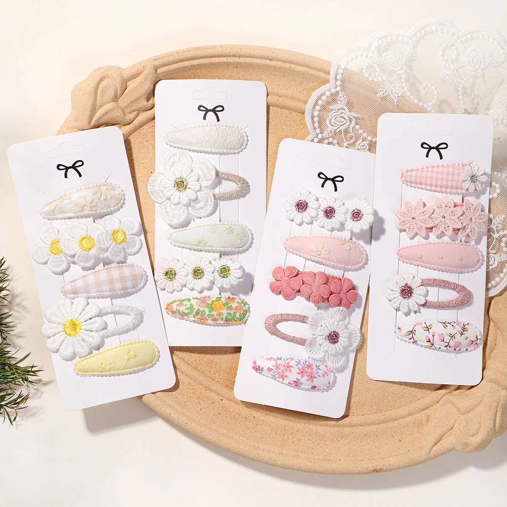5Pcs BB 클립 어린이 헤어 액세서리 세트 달콤한 Printe Hairbangs Hairclip 소녀 자용 Ins 스타일 데이지 머리핀 장식품 title=5Pcs BB 클립 어린이 헤어 액세서리 세트 달콤한 Printe Hairbangs Hairclip 소녀 자용 Ins 스타일 데이지 머리핀 장식품 
