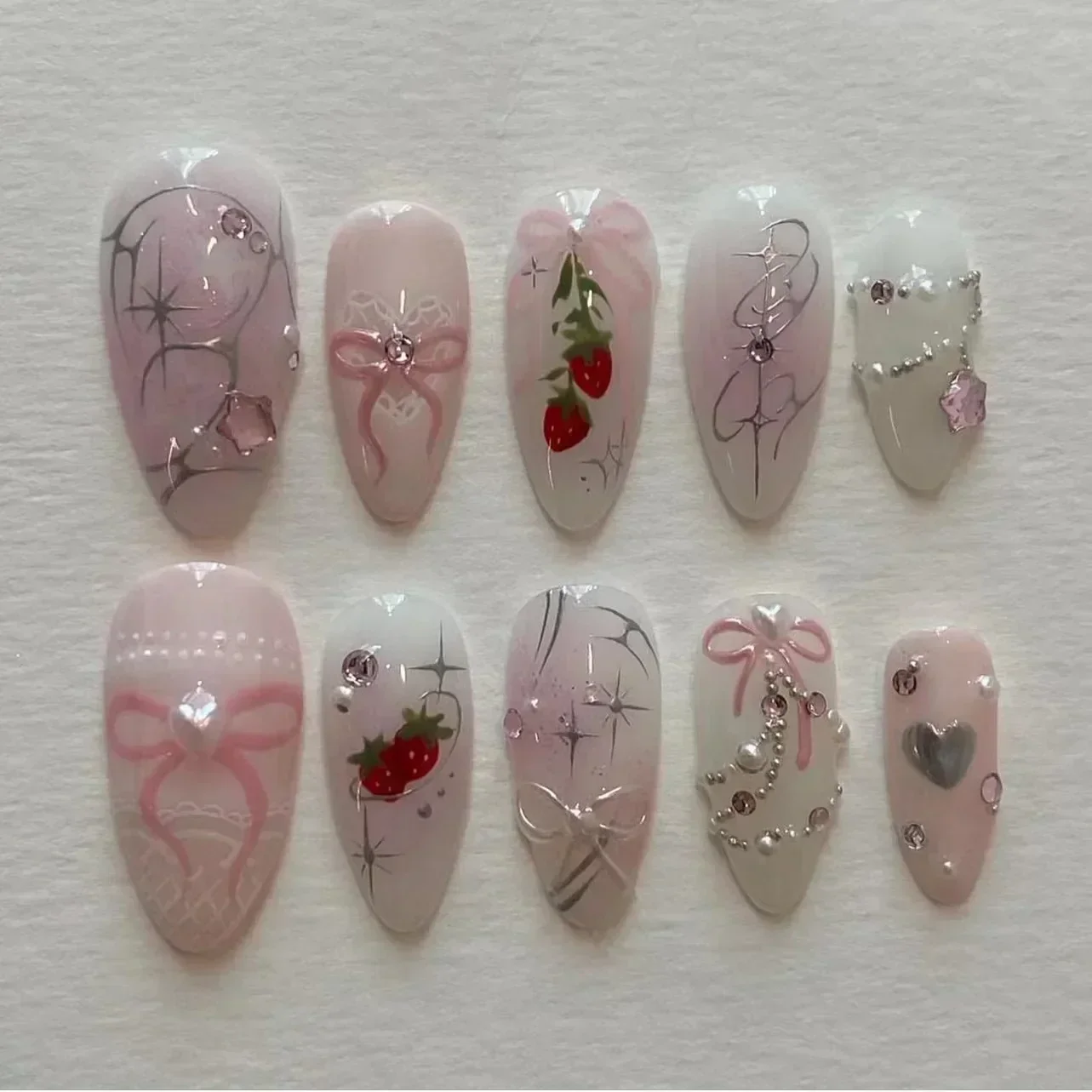 24Pcs 핑크 아몬드 틀린 손톱 나비 발레 프랑스 디자인 웨어러블 가짜 손톱 손톱 팁 아트에 간단한 인공 프레스