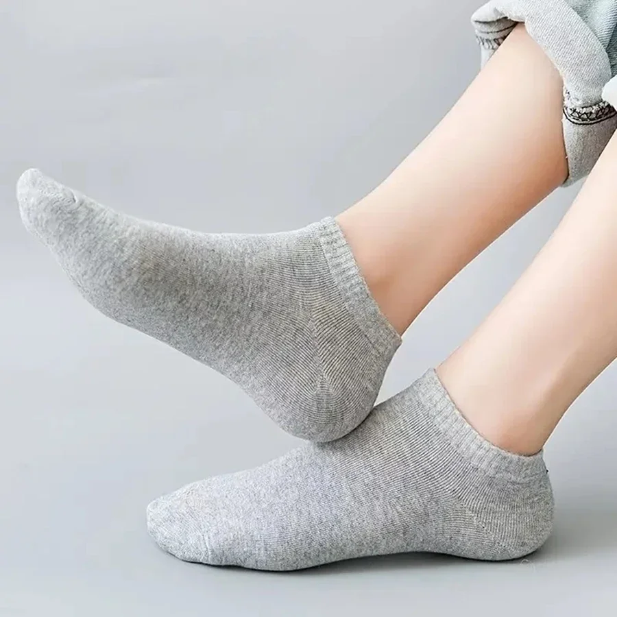 10 쌍/남성 양말 봄/여름 얇고 통기성이 뛰어나고 부드러운 폴리 에스터면 양말 블랙 캐주얼 비즈니스 발목 양말 보트 양말 Si
