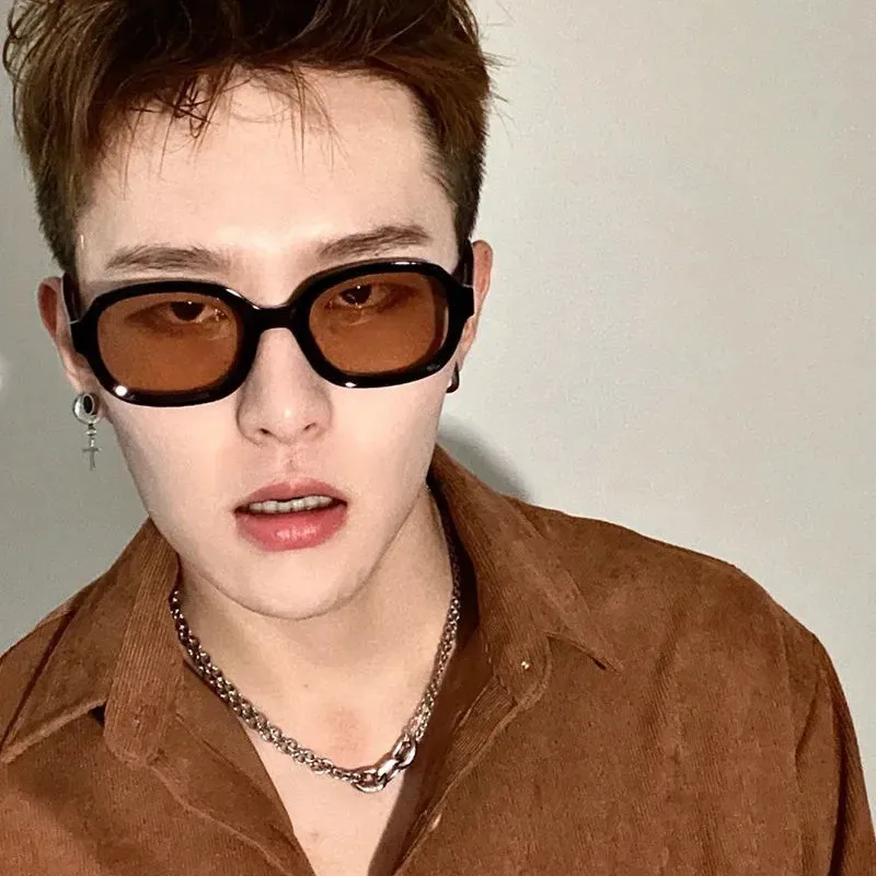 2022 새로운 패션 빈티지 선글라스 여성 브랜드 디자이너 레트로 사각형 태양 안경 여성 Ins 인기 타원 광장 안경