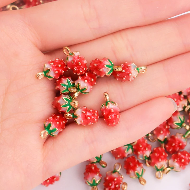 10Pcs 에나멜 딸기 수지 매력 KC 골드 컬러 과일 펜던트 DIY 패션 펜던트 귀걸이 액세서리 쥬얼리 장식품 만들기