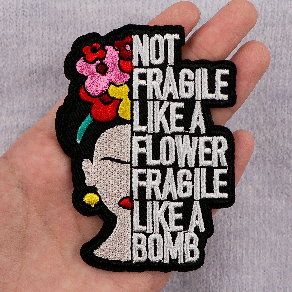 여성 전원 자수 패치는 의류에 대한 패치에 철을 인용합니다. 의류에 열 접착 패치 DIY Sew Badges title=여성 전원 자수 패치는 의류에 대한 패치에 철을 인용합니다. 의류에 열 접착 패치 DIY Sew Badges 