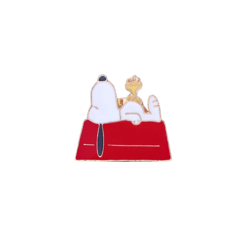 7 개/대 Kawaii 스누피 브로치 만화 애니메이션 합금 브로치 배지 학생 의류 가방 장식 성격 남성 여성 핀 Neckpin