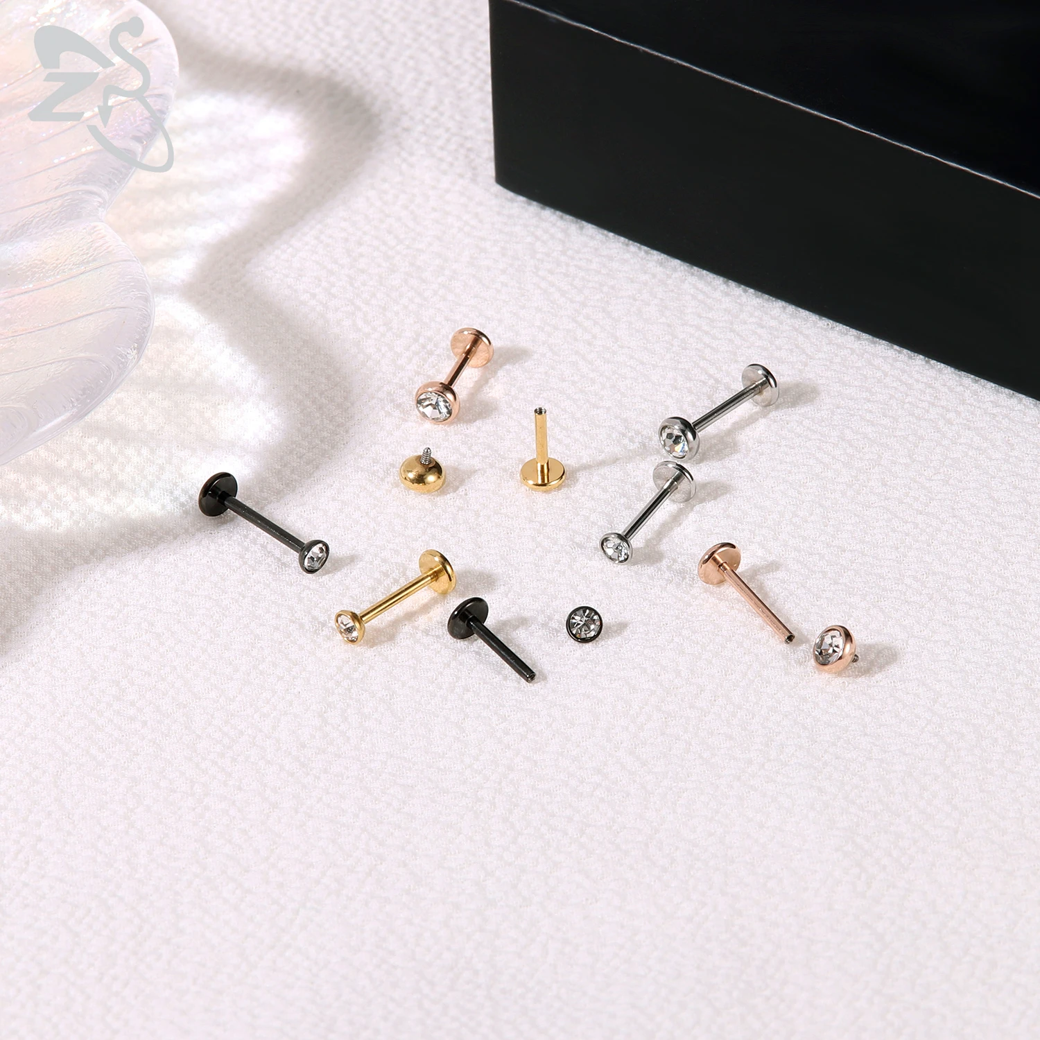 ZS 10 개/몫 골드 컬러 16/18G 스테인레스 스틸 Labret 립 피어싱 남자 CZ 크리스탈 귀 연골 Tragus 헬릭스 피어싱 6/8/10MM