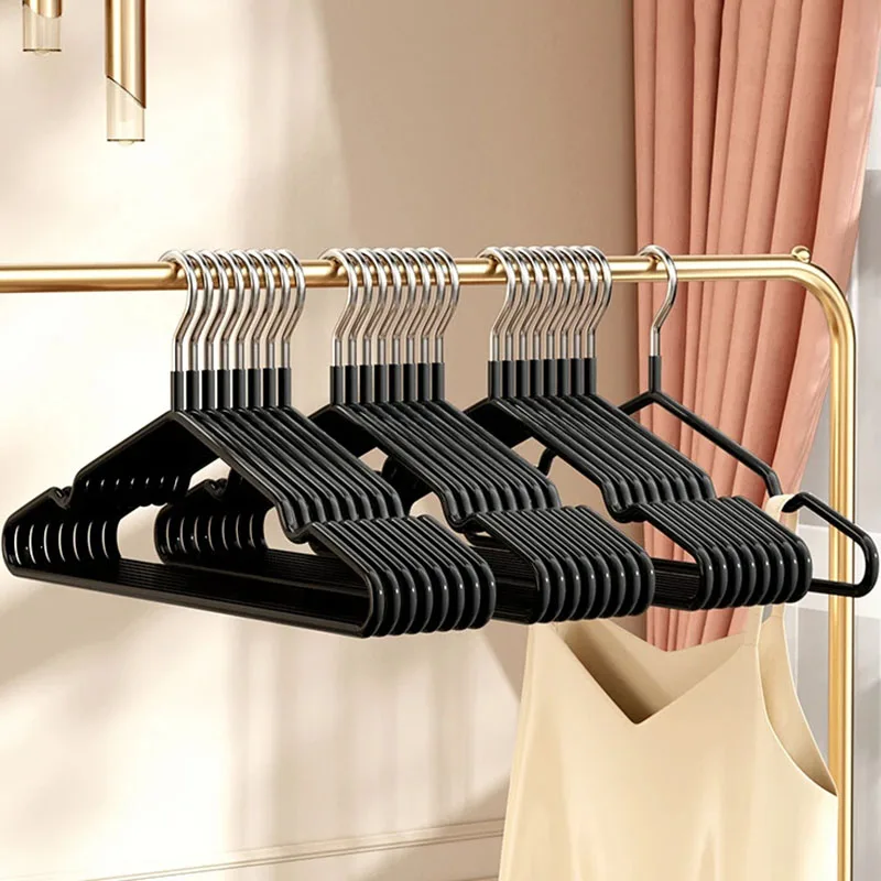 10pcs 미끄럼 방지 코팅 금속 양복 코트 옷걸이 헤비 듀티 옷 걸이 드레스에 대 한 라운드 노치와 금속 셔츠 자 켓 옷걸이 title=10pcs 미끄럼 방지 코팅 금속 양복 코트 옷걸이 헤비 듀티 옷 걸이 드레스에 대 한 라운드 노치와 금속 셔츠 자 켓 옷걸이 