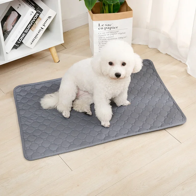 개 오줌 패드 담요 재사용 가능한 흡수성 기저귀 빨 수있는 강아지 훈련 패드 애완 동물 침대 소변 매트 애완 동물 자동차 좌석 커버 애완 동물 용품