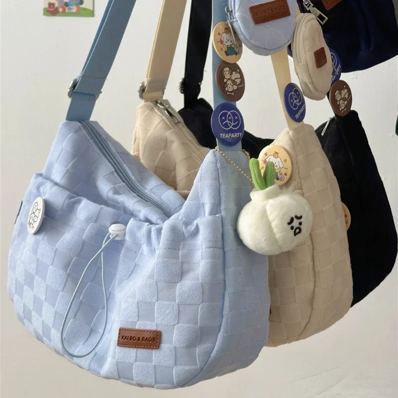 Xiuya 하라주쿠 스타일 대학 크로스 바디 백 솔리드 컬러 격자 무늬 프린트 대용량 숄더 백 새로운 귀여운 패션 디자이너 핸드백 title=Xiuya 하라주쿠 스타일 대학 크로스 바디 백 솔리드 컬러 격자 무늬 프린트 대용량 숄더 백 새로운 귀여운 패션 디자이너 핸드백 