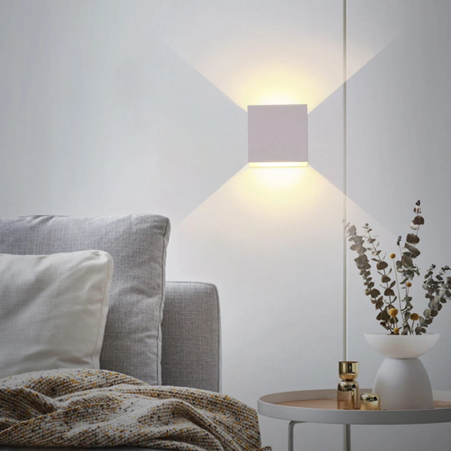 LED 벽 Sconces 2Pack 6W 현대 실내 벽 램프, 흰색 아래로 벽 마운트 조명 거실 복도 침실 장식