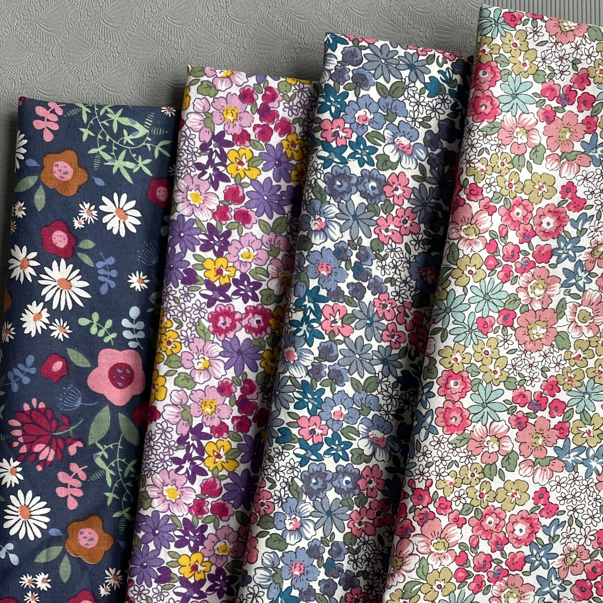 145x50cm 새로운 꽃 100% 코튼 40S 자유 패브릭처럼 바느질 천 드레스 스커트 키즈 디자이너 수제 디지털 인쇄 title=145x50cm 새로운 꽃 100% 코튼 40S 자유 패브릭처럼 바느질 천 드레스 스커트 키즈 디자이너 수제 디지털 인쇄 