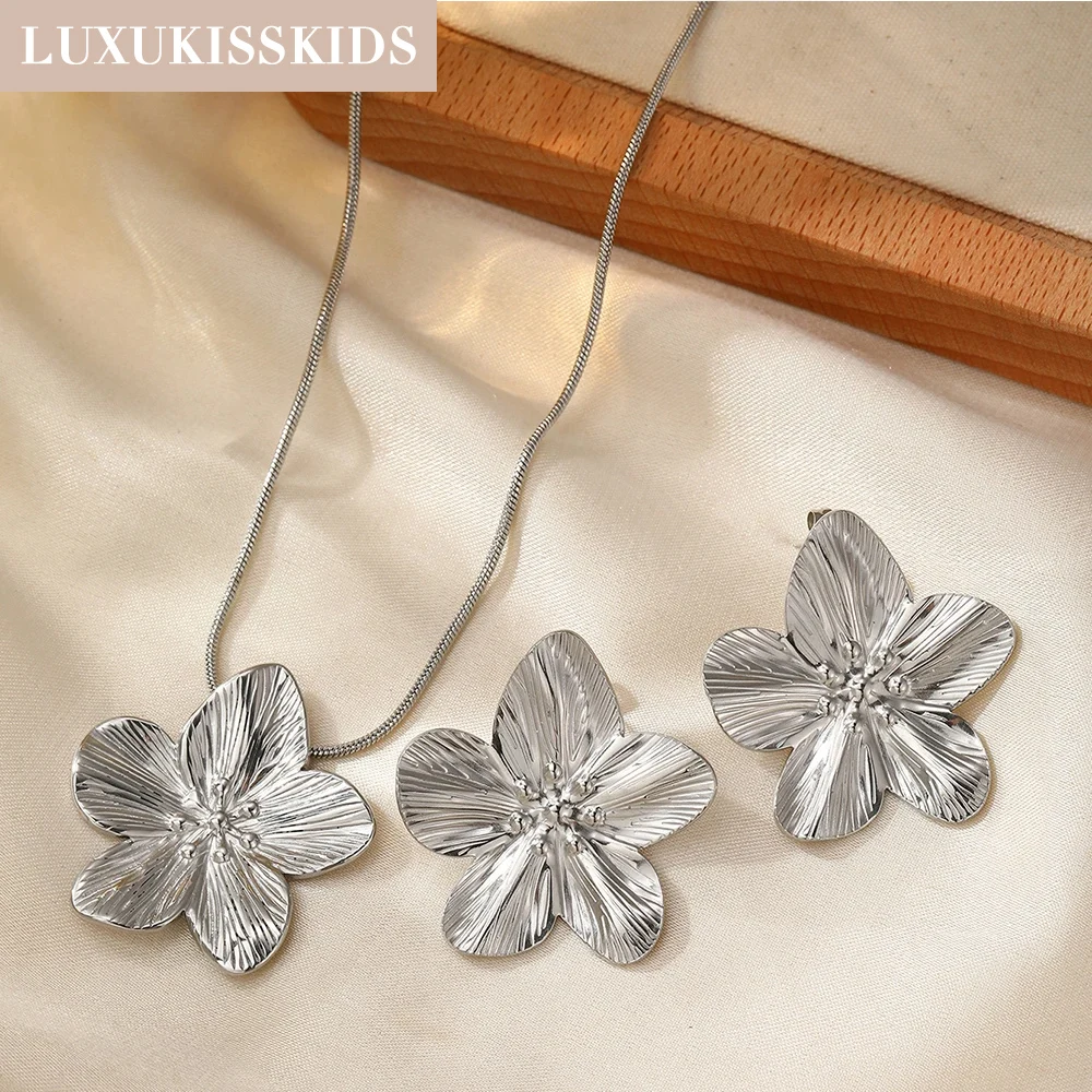 LUXUKISSKIDS 여성용 패션 트렌디 스테인레스 스틸 꽃 귀걸이 목걸이 세트, 골드 도금 주얼리 파티 드레싱 선물, 2 개