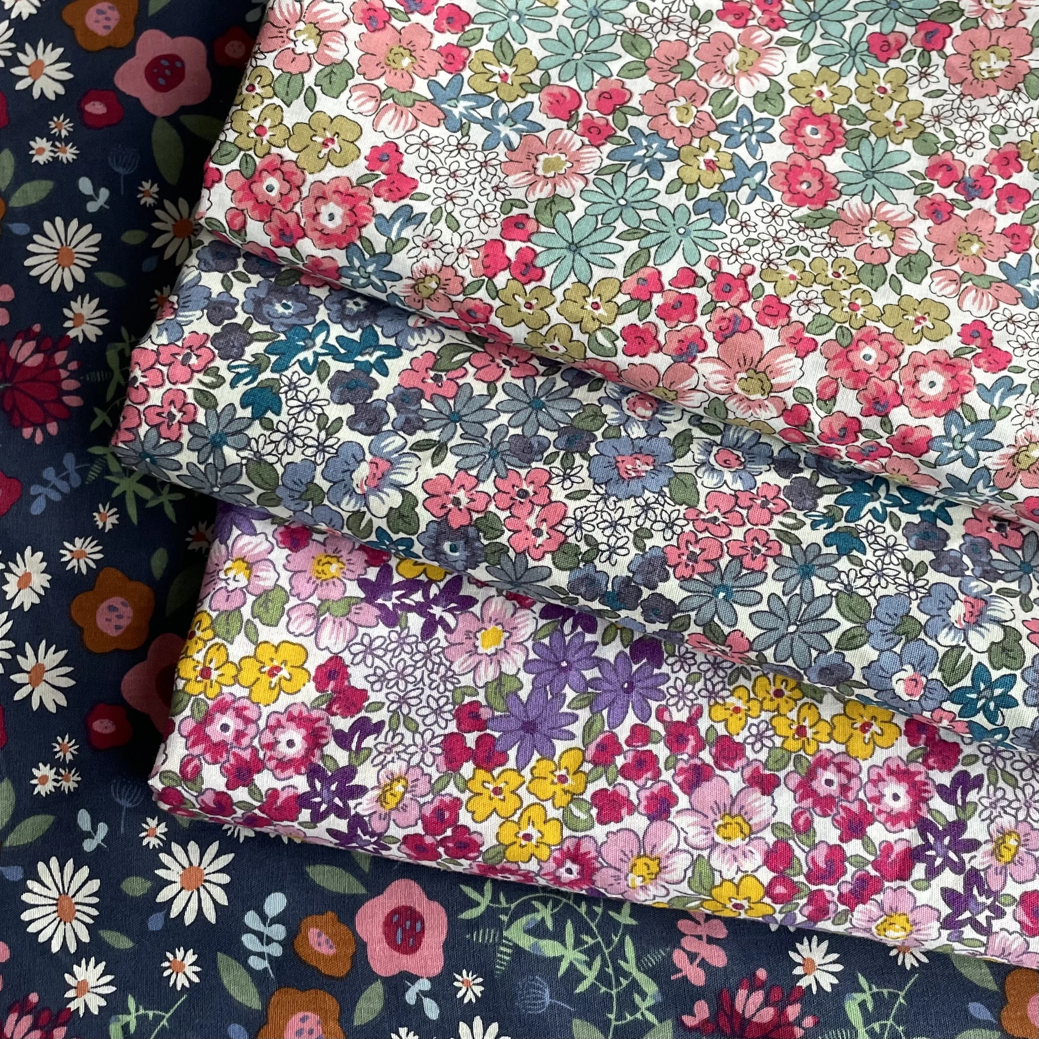 145x50cm 새로운 꽃 100% 코튼 40S 자유 패브릭처럼 바느질 천 드레스 스커트 키즈 디자이너 수제 디지털 인쇄
